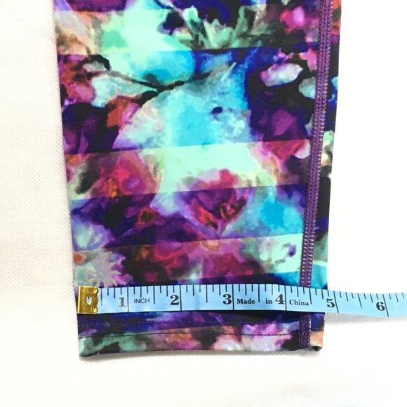 Athleta Leggings Floral Fade Sonar Capri Women's XS Activewear Workout‎ Pants - Picture 11 of 15